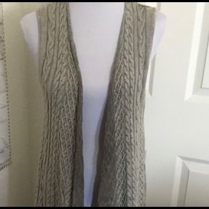 NWOT BY TOGETHER CABLE KNIT FRONT DRAPED COTTON CARDIGAN VEST SIZE M/L